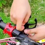 Bicycle Quick-Release Water Bottle Holder, Multifunctional Cup Holder, Freely Hangable Water Bottle Rack, Cycling Gear Accessory, Adjustable And Versatile Cycling Cup Holder, Mountain Bike Riding Equipment - Image 12